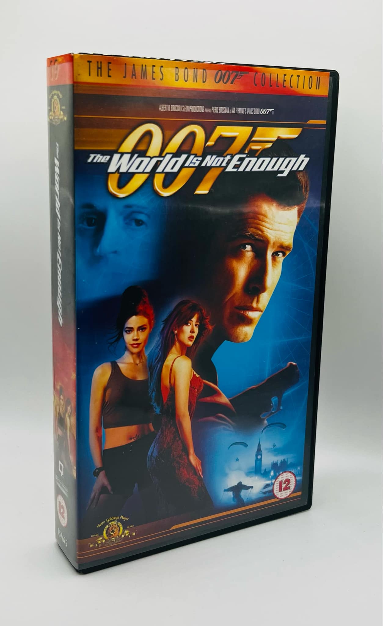 007: The World Is Not Enough (12) (NEW SEALED)