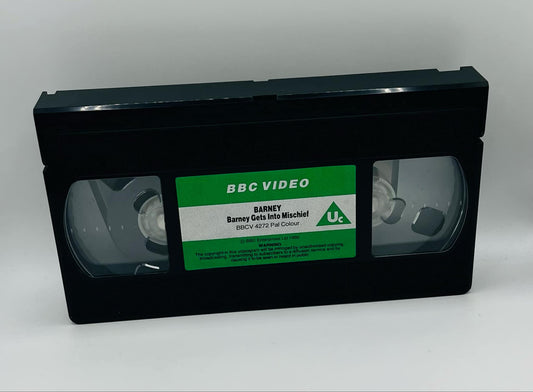 Barney (Barney Gets Into Mischief) (U)