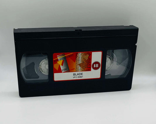 Blade (18)