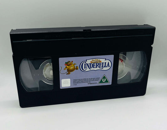 Cinderella (U)