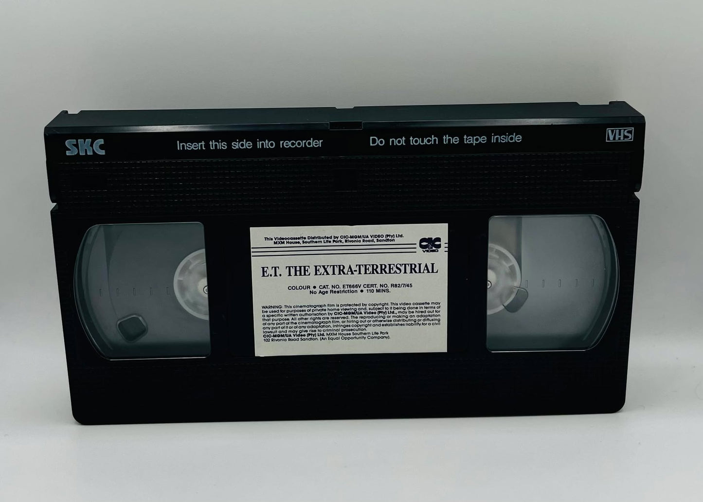 E.T. The Extra-Terrestrial (South African Release) (U)