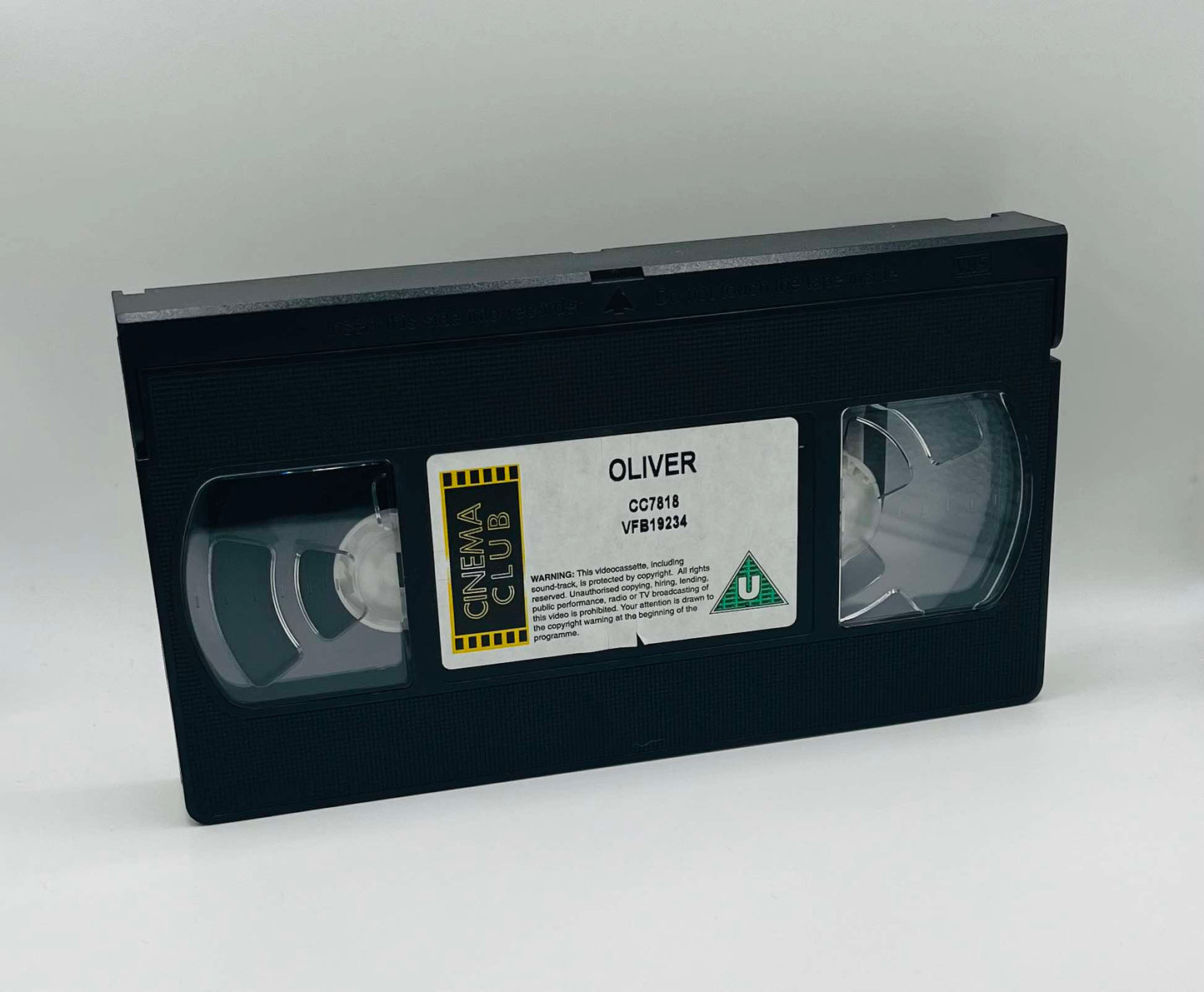 Oliver (U)