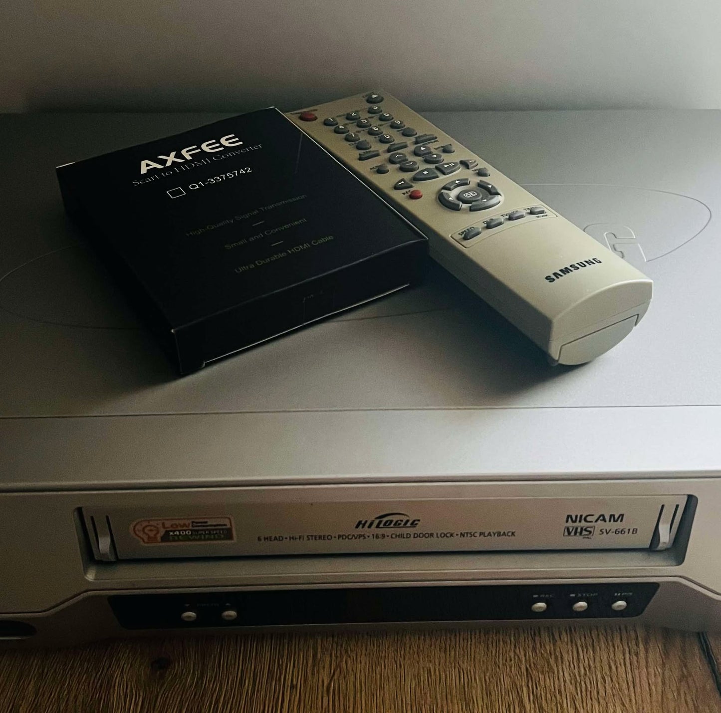 Samsung SV-661B Video Recorder + Remote + Scart to HDMI Lead + 3 VHS Video Tapes