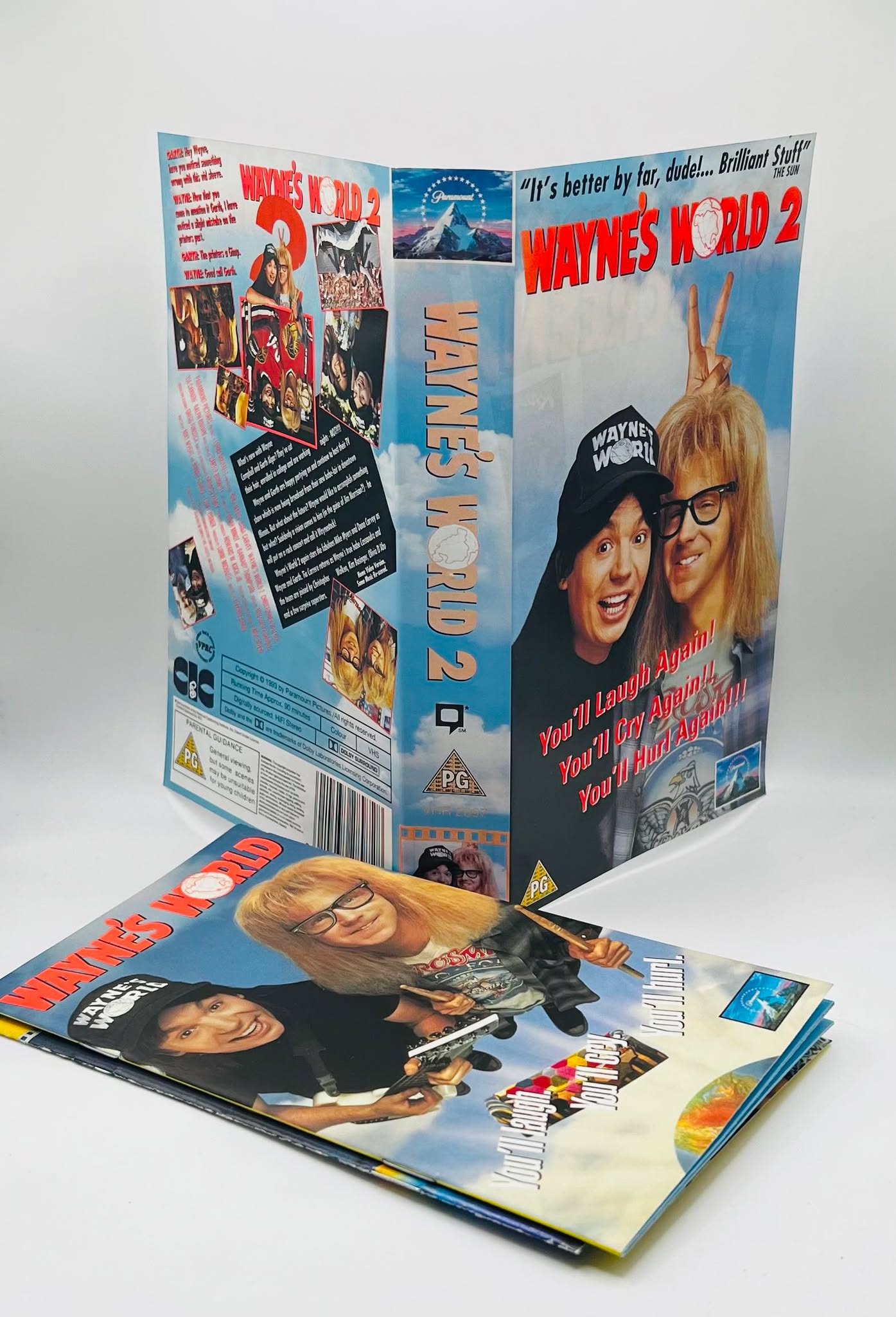 Wayne's World 2 Sleeve + Wayne's World Booklet
