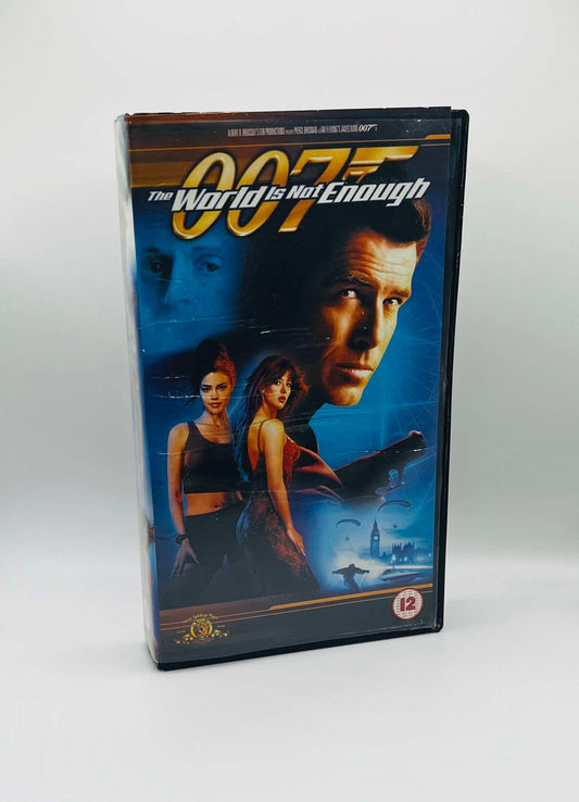 007: The World Is Not Enough (12)