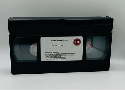 Countess Dracula (18)