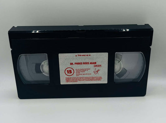 Dr Phibes Rises Again (15)