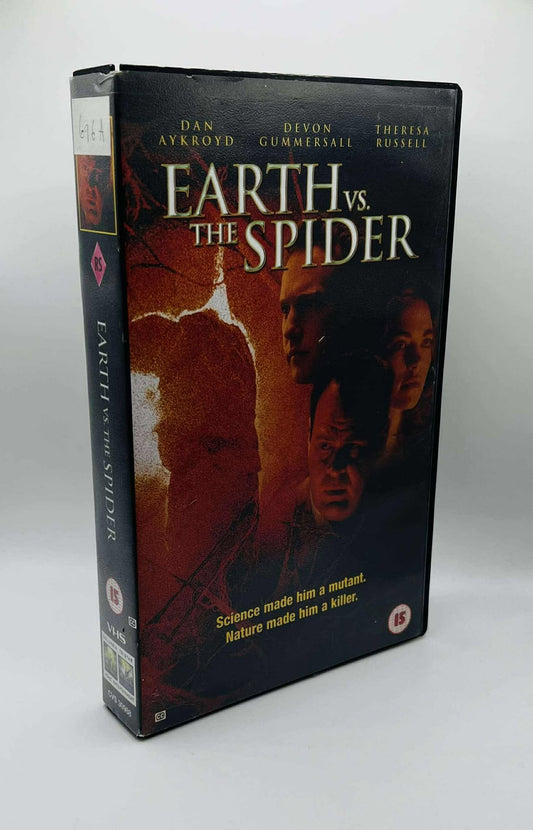 Earth Vs. The Spider (15)