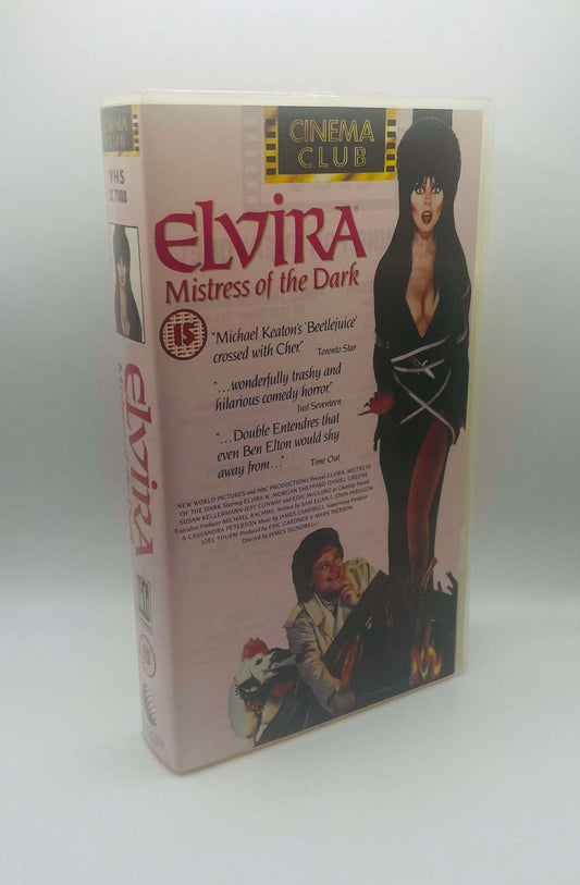 Elvira (Mistress Of The Dark) (15)