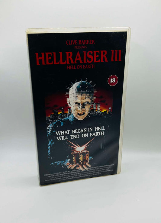 Hellraiser III: Hell on Earth (18)