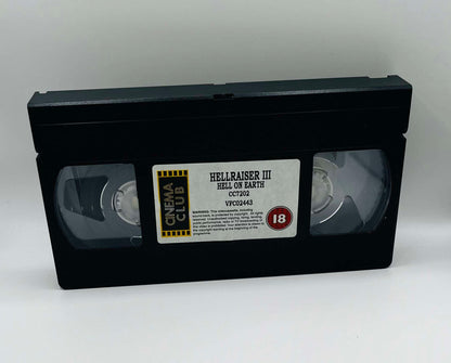 Hellraiser III: Hell on Earth (18)