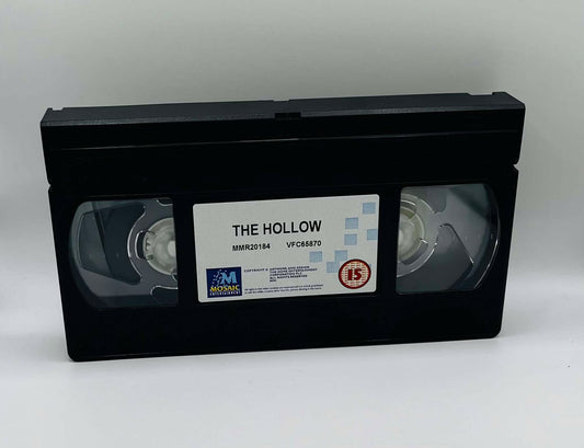 The Hollow (15) (Big Box)