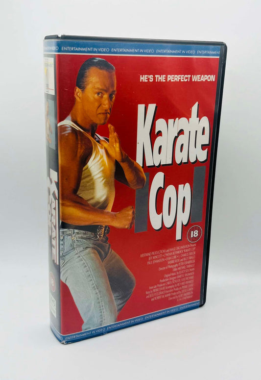 Karate Cop (18)