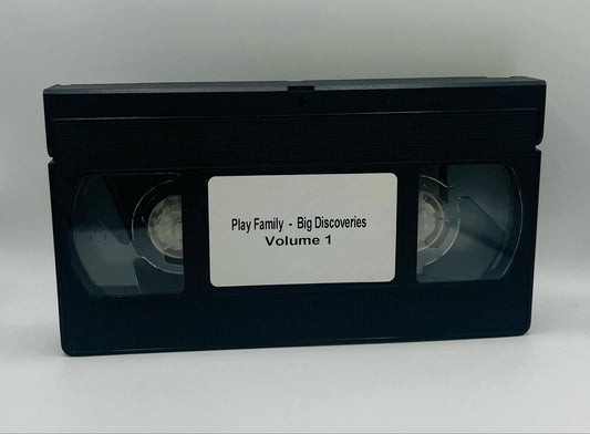 Fisher Price Play Family (Volume 1: Big Discoveries) (U)