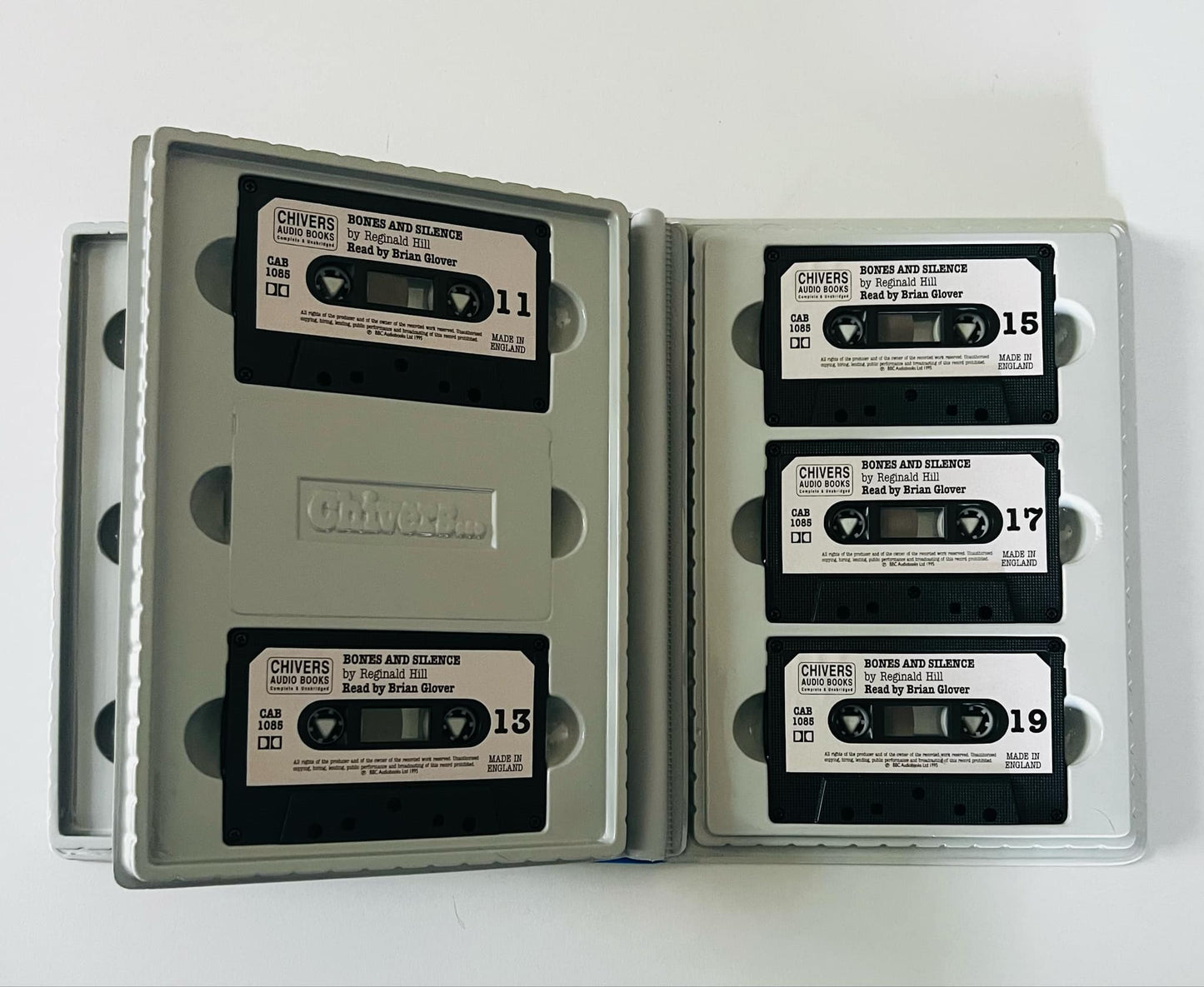 Bones And Silence (Reginald Hill) (10 Cassettes)