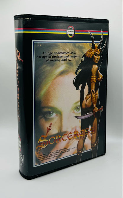Sorceress (Pre Cert) (Big Box)