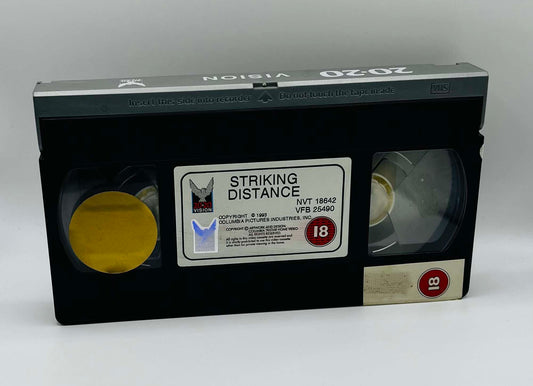 Striking Distance (18) (Big Box)